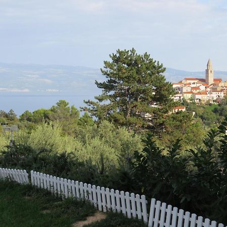 Apartmani Mariosa Vrbnik Dış mekan fotoğraf